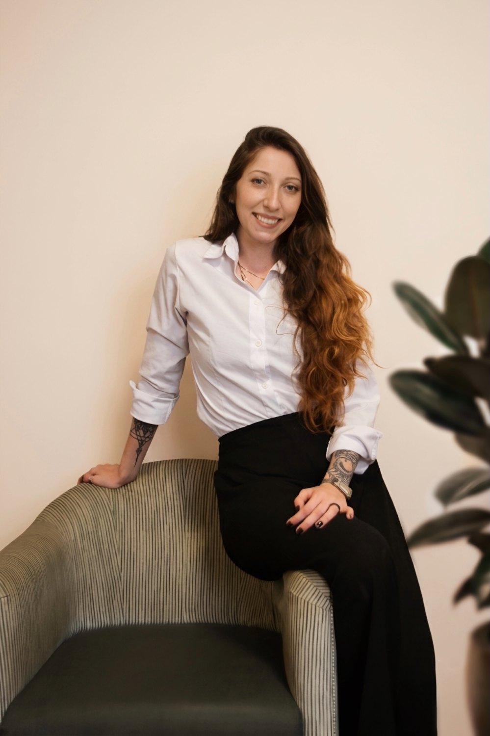Aline Botega no consultório